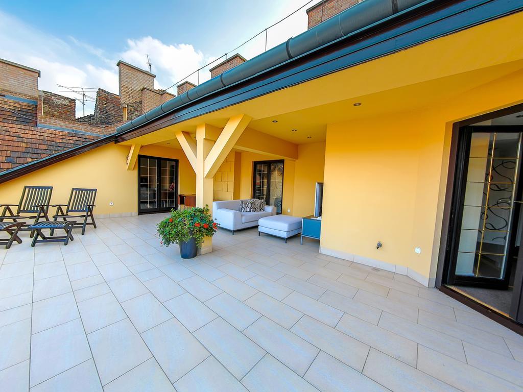 Kapital Inn Budapešť Exteriér fotografie